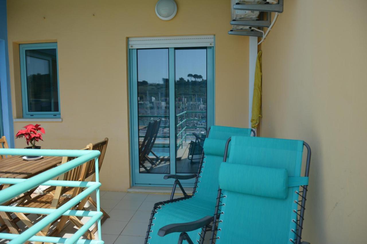 Beautiful Apartment In Albufeira Marina Exterior photo
