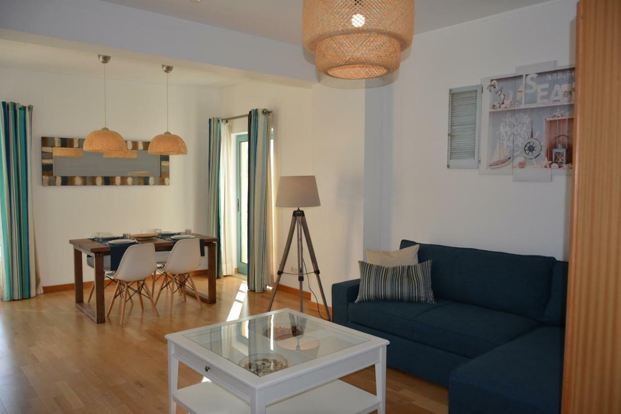 Beautiful Apartment In Albufeira Marina Exterior photo