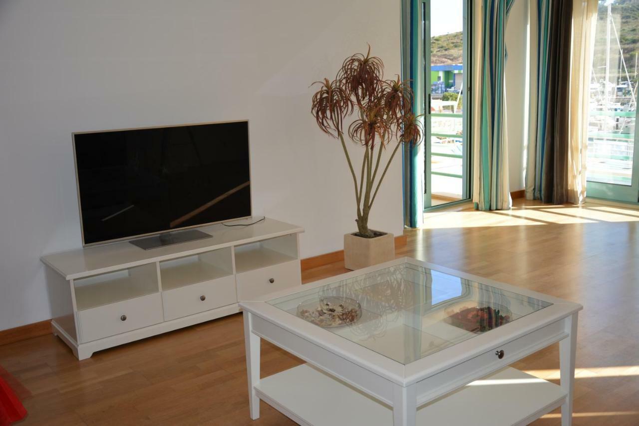 Beautiful Apartment In Albufeira Marina Exterior photo